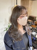 エクリュ(e'cru)&nbsp;赤みオフで肌を白く＊まろやかオリーブベージュ×レイヤー