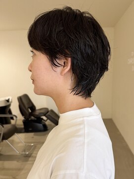 イーズ(e's) ショートパーマ　〈riko〉