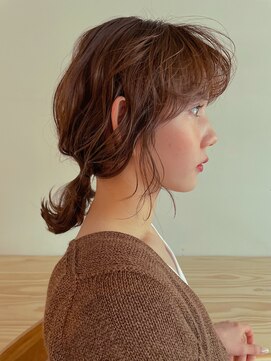 タス(tas) ミディアムパーマアレンジ似合わせ顔周りカット顔まわりレイヤー