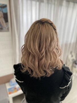 ホワイト(White) サイド編みたらし