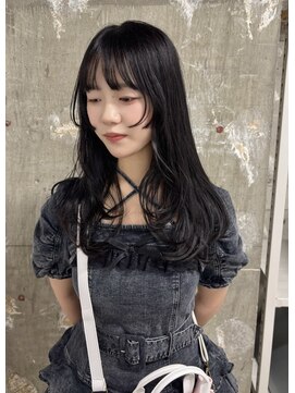 イン(in.) 【小顔・顔まわり】黒髪ロング/姫レイヤー