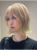 ブリーチ/グレージュ/顔周り/レイヤーカット
