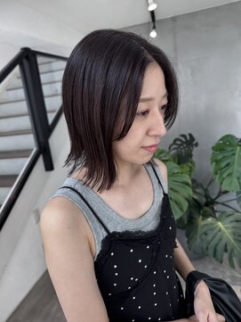 エムドットヘアーサロン(M. hair salon) 【栗本浩司】大人の切りっぱなし