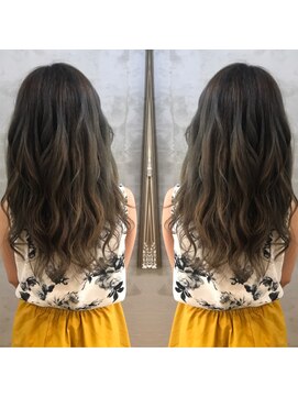 エスト 小倉(est) “外国人風グラデーションカラー”