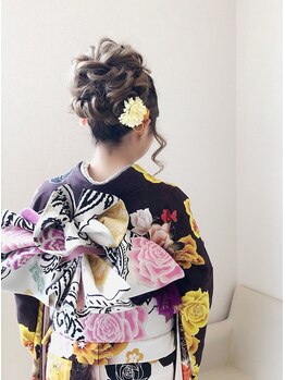 美容室 キララ(Kirara)の写真/《ブライダル◎成人式◎袴◎七五三◎》着付けのことはKiraraにお任せ！魅力を引き出す和装スタイルに♪