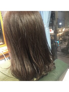 シーン 池袋(scene.) scene.【シーン】【池袋 西口徒歩3分】モノトーン