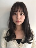 イルミナ グレージュ レイヤー 小顔 斜めバンクくびれミディ