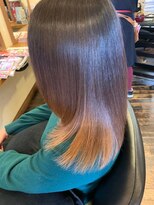 ボブビッシュ 東温店&nbsp;クセストパー＆インナーカラー