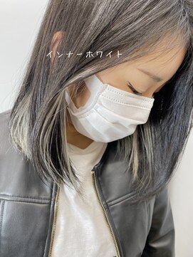 クシュル (CUSHUR) ホワイトカラー