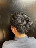 かっこよすぎるツイストスパイラルパーマ