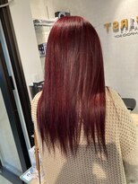 コワファーストナガサキシャンプーボーイ(COIFF1RST NAGASAKI SHAMPOO BOY)&nbsp;ブリーチ1回 カシスレッド