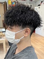 グッドタイムエフティフィフス 横浜西口(GoodTimes ft.fifth)&nbsp;ツイストスパイラルパーマ波巻きスパイラルパーマツーブロック