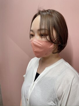 カームバイリコ 学芸大学(calm by liko) 斜めバング/グレージュカラー/デザインカラー/学芸大学