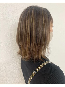 アングゥ ウル(ungu ul) ハイライト/ベージュカラー/白髪ぼかし