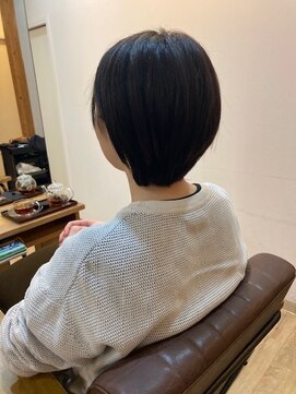 グランバイ アトリエドングリ(Grand × AtlierDonguri) お客様髪質改善データ1178(カーキグレージュ)