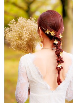 ヴィサージュヴィフ パワード バイ モンス(VISAGEVIF POWERED BY MONS) お呼ばれヘアセット