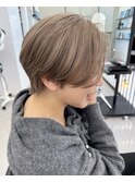 ハンサムショート ミルクティーベージュ