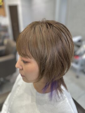 ヘアールーム プリズム(Hair room Prism) ウルフ/インナーカラー