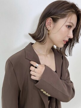 サイン 渋谷(SIGN) 20代30代人気韓国ヘアーハッシュカットレイヤーカットグレージュ