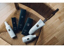 ～オリジナルホームケア用品～　 ご自宅で使うヘアケアを変えることで髪の状態は劇的に変化します。