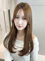 トリッカ シブヤ(TRICCA SHIBUYA)&nbsp;顔周りレイヤー/ワンカール/ロングレイヤー/ベージュカラー/渋谷