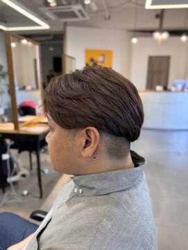 サニーズ(SUNNY'S by CONKS) オイルストレートでイメージチェンジ!