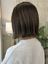 ノード(NODE)&nbsp;栄タッセルボブ切っぱなしヘア透明感カラー