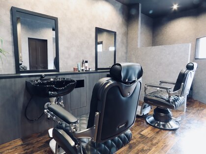 バーバーズ グリーン 川口(Barber's Green)の写真