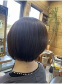 ショートボブ