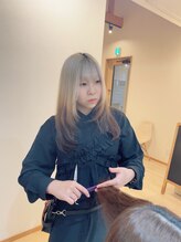 リズ(Liz.) 島倉 塔花