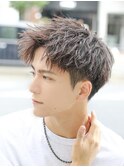 短髪ツイストスパイラルアップバングツイストパーマ刈り上げ