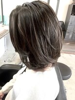 ルモア(RUMOR)&nbsp;Rumor×外国人風ハイライトカラー“ラベンダーグレージュ”