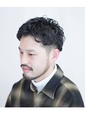 ショートグルグルヘアー
