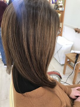 美容室ルバーブ(美容室Rhubarb) ハイライトカラー