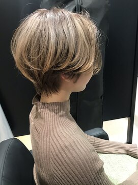 ジエクト 本店(The Ect) シルキーベージュ×グレージュカラー×細めハイライト