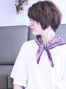 アトリエパーランプ(Atelier par LAMPE) アンニュイ顔が似合うエアリーなアッシュブラウンラフショートq