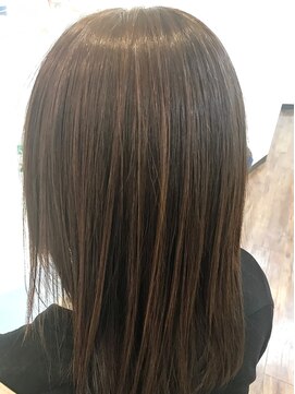 ヘアー バイ ミーズ(hair by Mii’s) 艶々ストレート