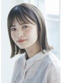 ニュアンスアラーヌーディーベージュコンパクトミニボブ