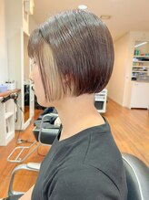 ヘアサロン マコ(Hair Salon maco) インナーカラーボブ