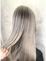 アフィナー 上大岡(Afinar) ♪【上大岡/Wakana】ホワイトベージュ×シャドールーツ