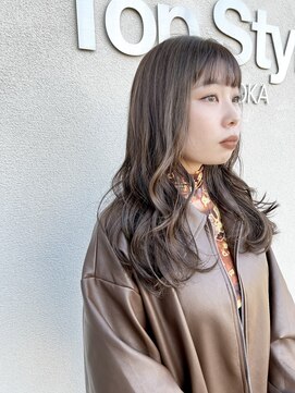 トップスタイル シズオカ(TopStyle SHIZUOKA) ロング×ハイライト×美髪