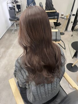 オグジュアリー 表参道(aux.) チョコレートブラウン【ayame】（表参道/青山）