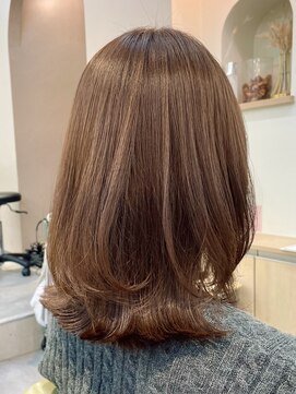 シビバイレボ(CIBI by revo) セミディ/ナチュラルレイヤーカット/フェイスレイヤー[船橋]