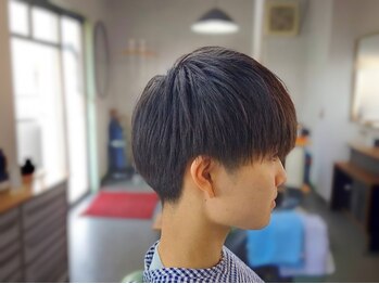 ニシ(nishi)の写真/【圧倒的リピート率】卓越したカット技術が◎バーバーならではのトータルケアで、清潔感溢れるスタイルに◇