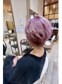 濃いめピンクとサクラ色カラーのグラデーションカラー
