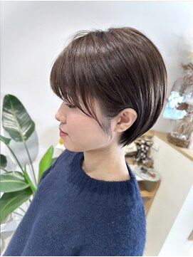 エース(Ace.) 耳掛けコンパクトショートボブ