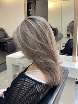 ブレンド 渋谷(BLend)&nbsp;ホワイトグレージュミニウルフデジタルパーマチェリーブラウン