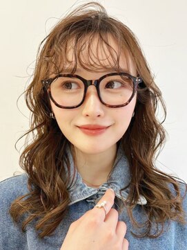 ホフ 大阪心斎橋店(F.O.F) ブリーチグレージュベージュショートボブショートレイヤー学割