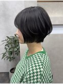 小顔カット×アッシュブラウンレイヤー前髪で透明感ベージュボブ
