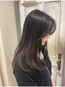 コトナ 越谷店 20代30代絶壁解消ひし形小顔レイヤーカット【越谷】